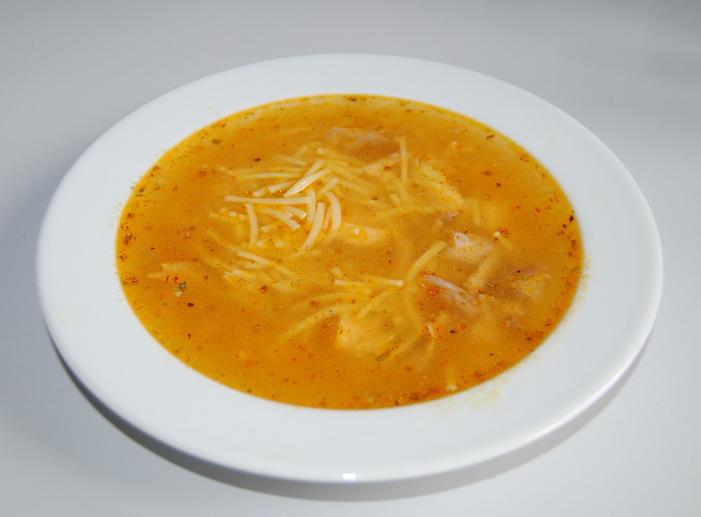 Original: /img/huehnersuppe51qk2d.jpg